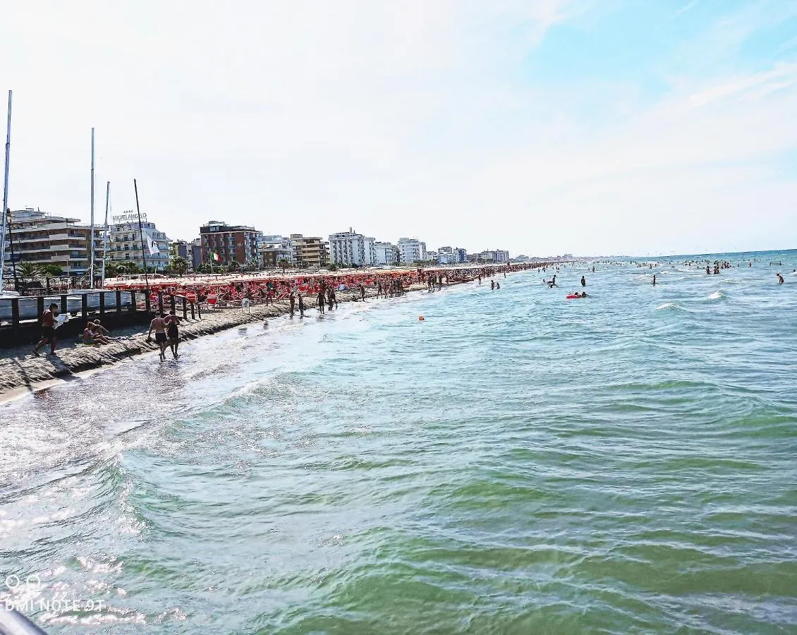 Hotel Garisenda B&B - In Centro A Riccione -
