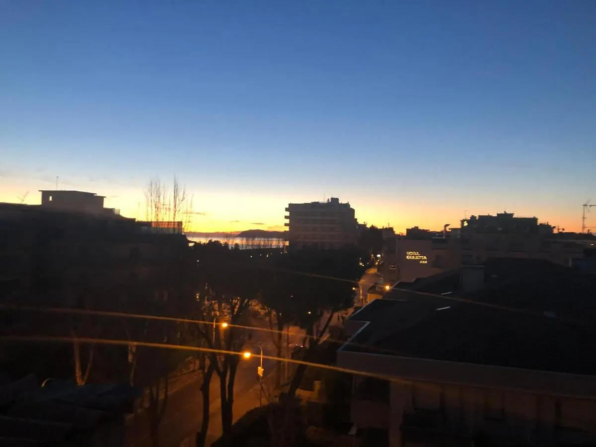 Hotel Garisenda B&B - In Centro A Riccione - 3*,