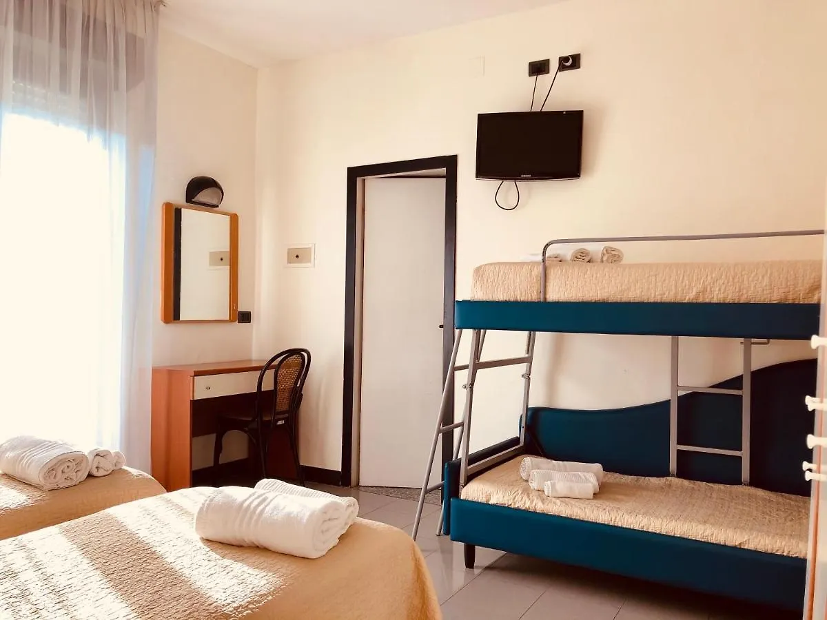 Hotel Garisenda B&B - In Centro A Riccione - 3*,