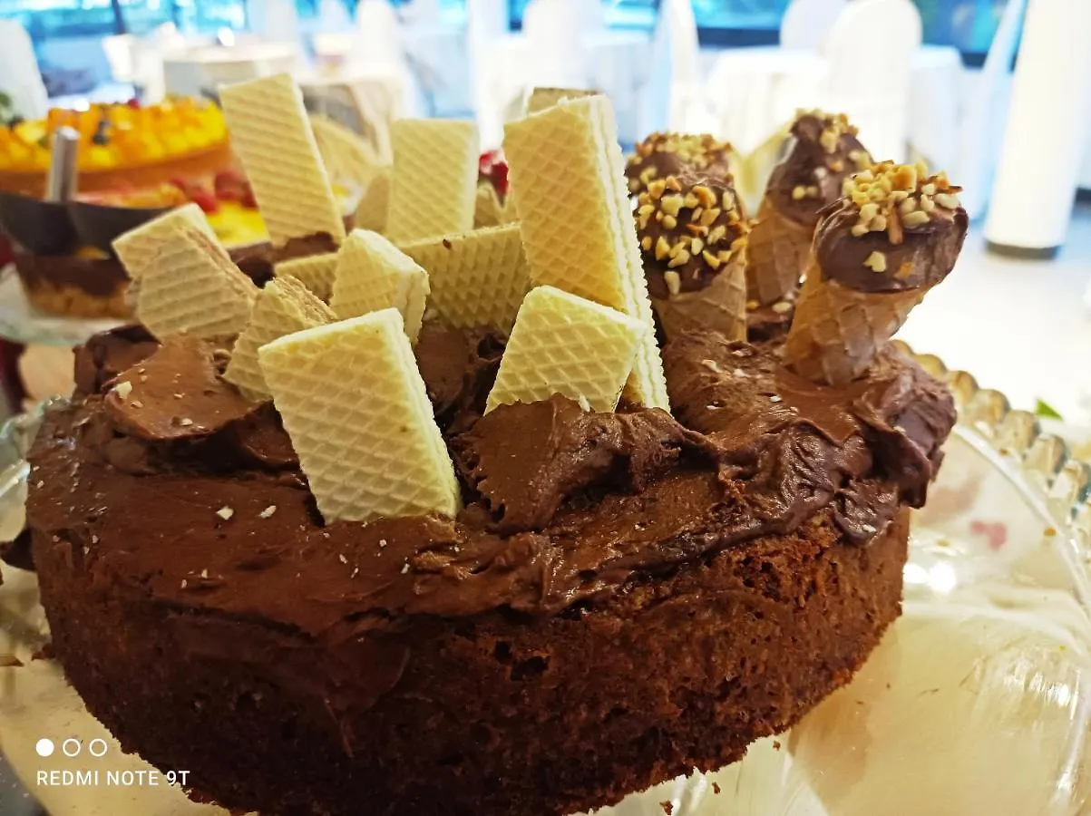 Hotel Garisenda -B&B&Brunch in centro a Riccione- 3*, Riccione