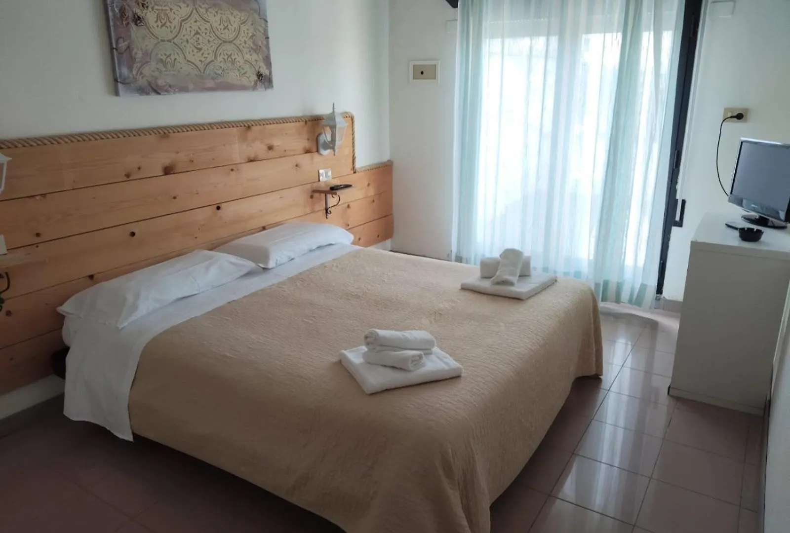 Hotel Garisenda B&B - In Centro A Riccione - 3*,  Italy